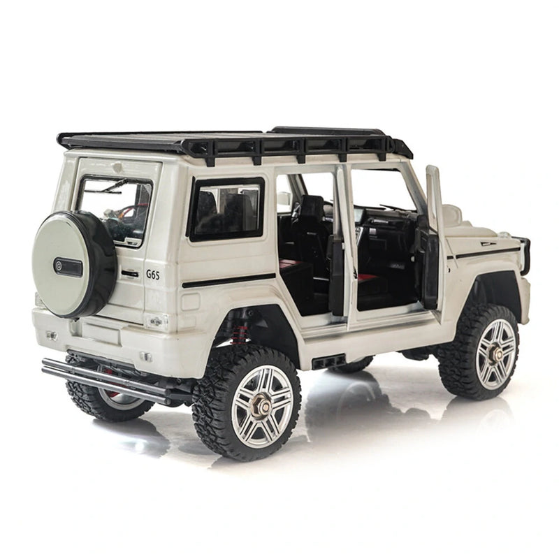 SG PINECONE FOREST 2401 RTR 1/24 2.4G 4WD RC Car Mini Crawler LED Light Alloy Shell Off-Road Truck Vehicle Models