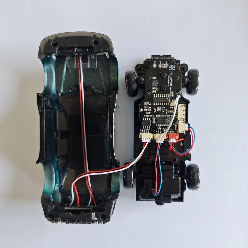 KFPLAN KF30 RTR 1/43 2.4G 4WD Drift RC Car Gyro Mini Race LED Light Radio Control High-Speed Motor On-Road Racing Vehicle Model Boys Gifts Toys