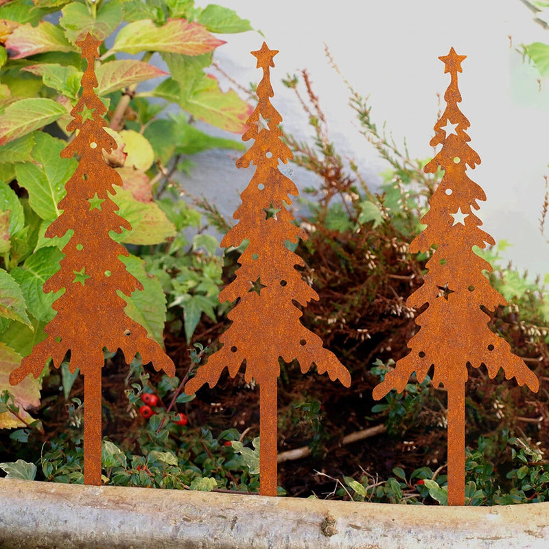 Pack of 4 Rust Stake Christmas Tree and Deer Christmas Decoration Rust Garden Stakes Christmas Trees Reindeer Christmas Decoration Outdoor Autumn Decoration