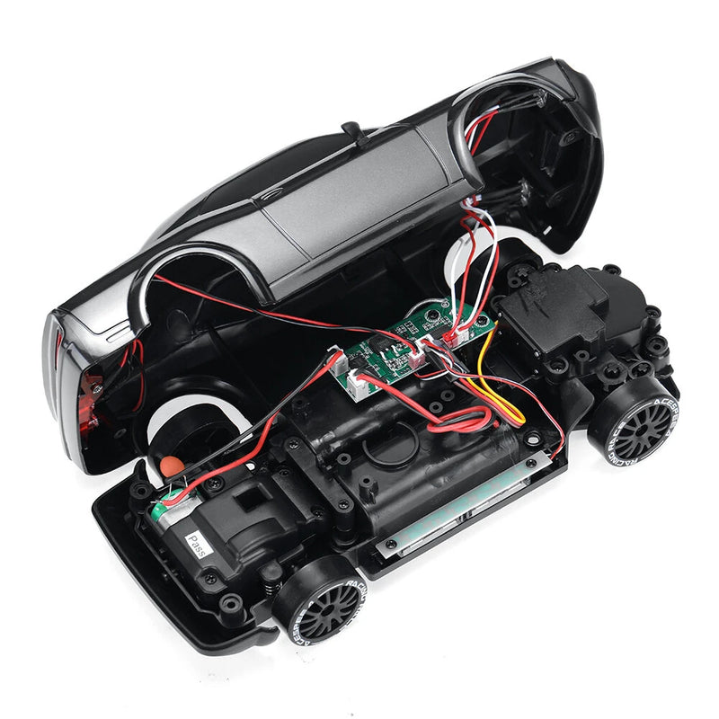 FAYEE FQD10 1/20 2.4G 4WD Drift RC Car With Gyroscope RTR Flow Lights Full Scale Vehicle Models