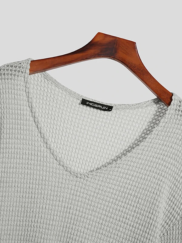 Mens Solid Long Sleeve V-neck T-shirt