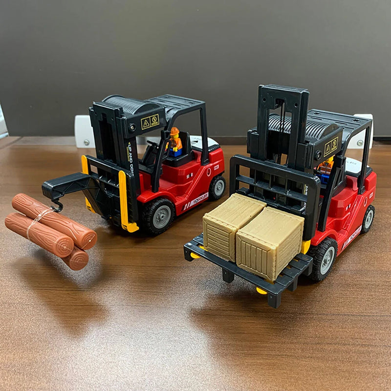 1/24 2.4G 11CH Alloy RC Heavy Forklift Crane Car Lifting Music Spray Scene Simulation Children Toy For Boys