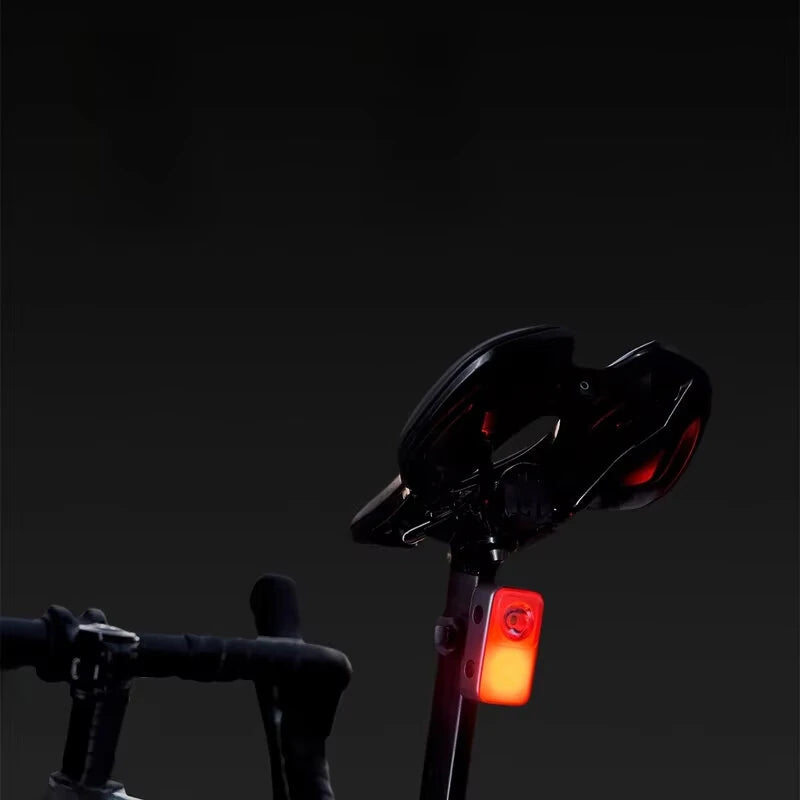 Xiaomi Mijia 600lm 110m Mini Clip-on Light Multifunctional Portable Cam Picnic Cycling Fiing Outdoor Lamp Multi-mode Long Battery Life IP66 Waterproof Flashlight Suitable for Camping and Cycling Headlamp