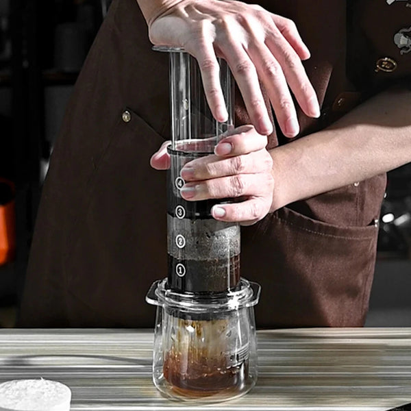 Outdoor Portable Hand-Press Coffee Maker Espresso Machine Portable French Press Coffee Maker Air Pressure Barista Tools with 100 Filter Paper