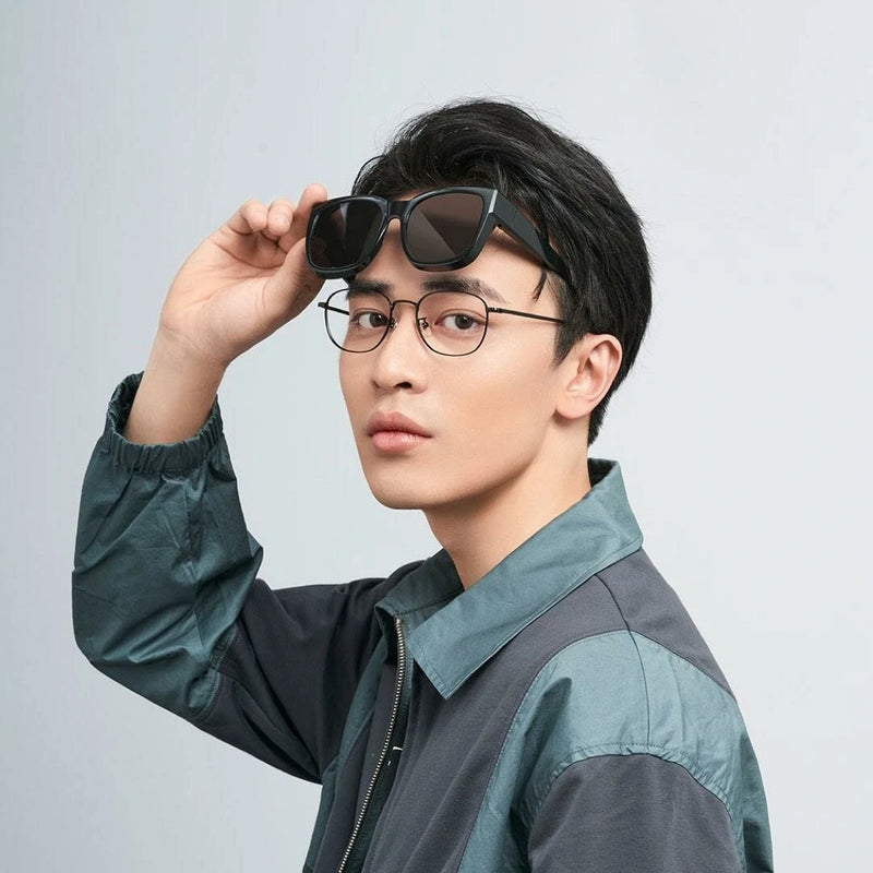 Xiaomi Mijia Sports Sunglasses UV400 Anti-polarization Eye Protection 100% Anti-UV HD Nylon Lens Easy to Adjust Fashion Glasses for Cycling Hiking Camping Fishing