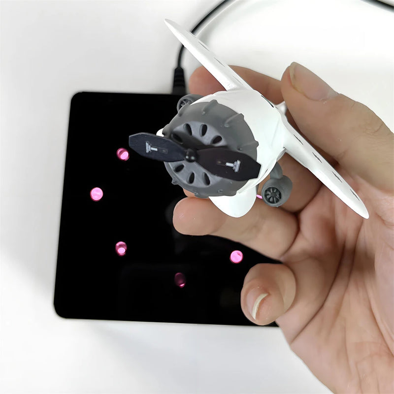 NIKOLATOY Cute Maglev Mini Aircraft Creative Clock Desktop Ornaments Decorative Toys Science Discovery Toy