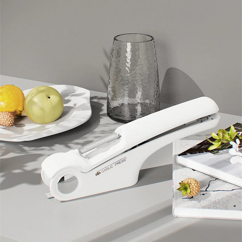 Multifunctional 3 In 1 Garlic Press Portable Manual Operation Mincer Garlic Slicer Environmentally Friendly Material Can Opener