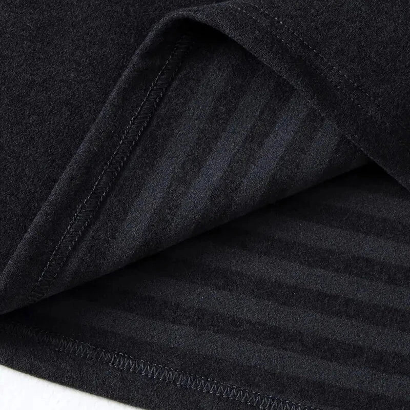 TENGOO 2 Pcs Men's Warm Compression Base Layer, Thermal Underwear Set, Long Johns Set, Moisture Wicking & Breathable Basic Black Thermal Long Sleeve & Leggings Men Underwear Set For Outerdoor Skiing Running