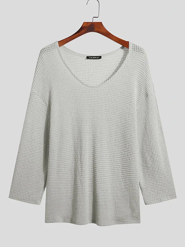 Mens Solid Long Sleeve V-neck T-shirt