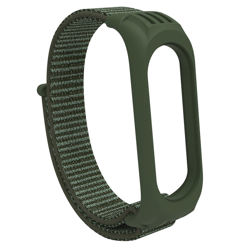 Holdmi 2-IN-1 Comfortable Nylon Watch Strap Band + TPU Watch Case Cover Replacement for Xiaomi Mi Band 5 / Xiaomi Mi Band 4 / 3 Non-original